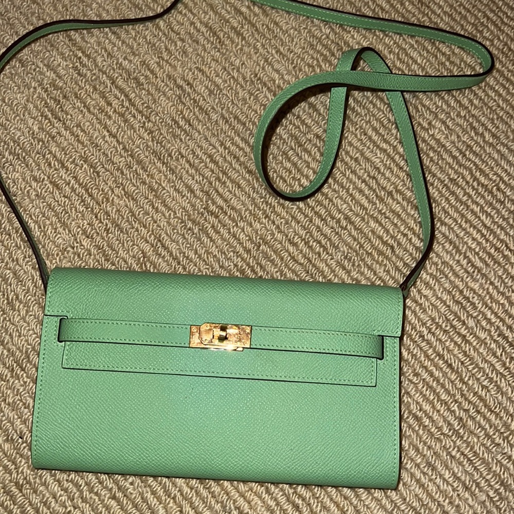 Sage, green Hermès, Kelly wallet with strap